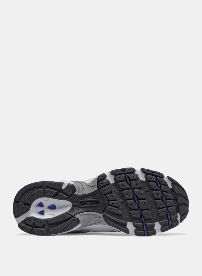 New Balance 530 Textured Lace Up Sneakers  - Image 4