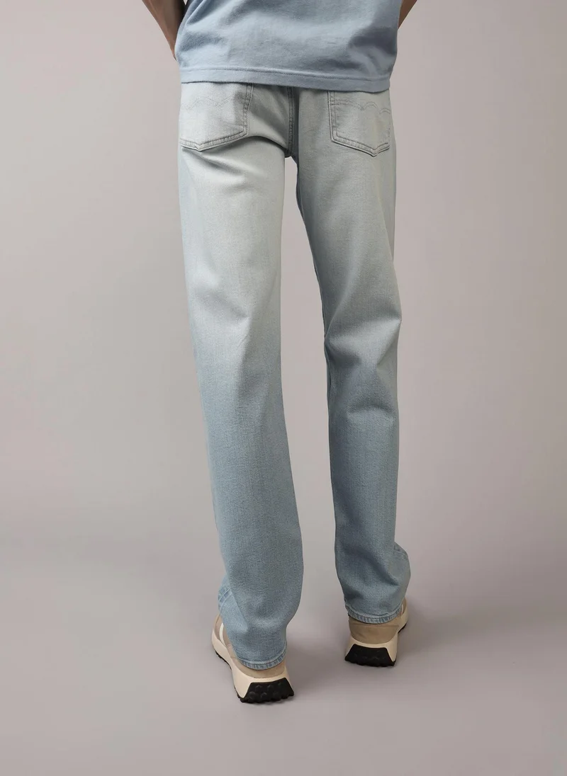 امريكان ايجل Airflex+ Rinse Wash Straight Fit Jeans