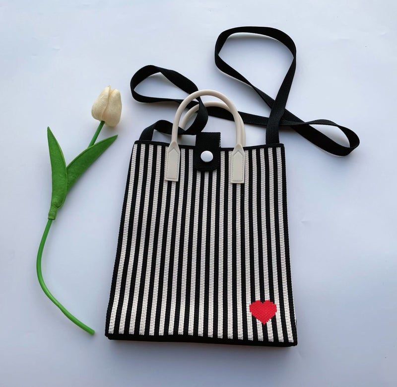 2025 Shoulder Crossbody Knitted Small Square Bag Open Portable Large Capacity Cute Fresh Style Fashionable Change Mobile Phone Bag - Image 1