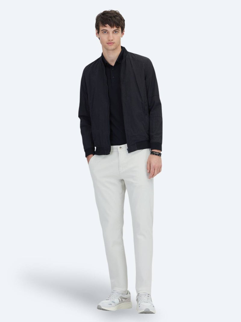 كيب معطف أسود بياقة عالية وقصة عادية من قماش منسوج - Image 3