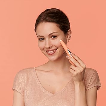 Rowenta AntiFatigue Eye Massager Reduces Blemishes Reduces Puffiness and Dark Circles Gentle Vibrations Purifying Blue LED Portable No Flaws LV2010 - Image 4