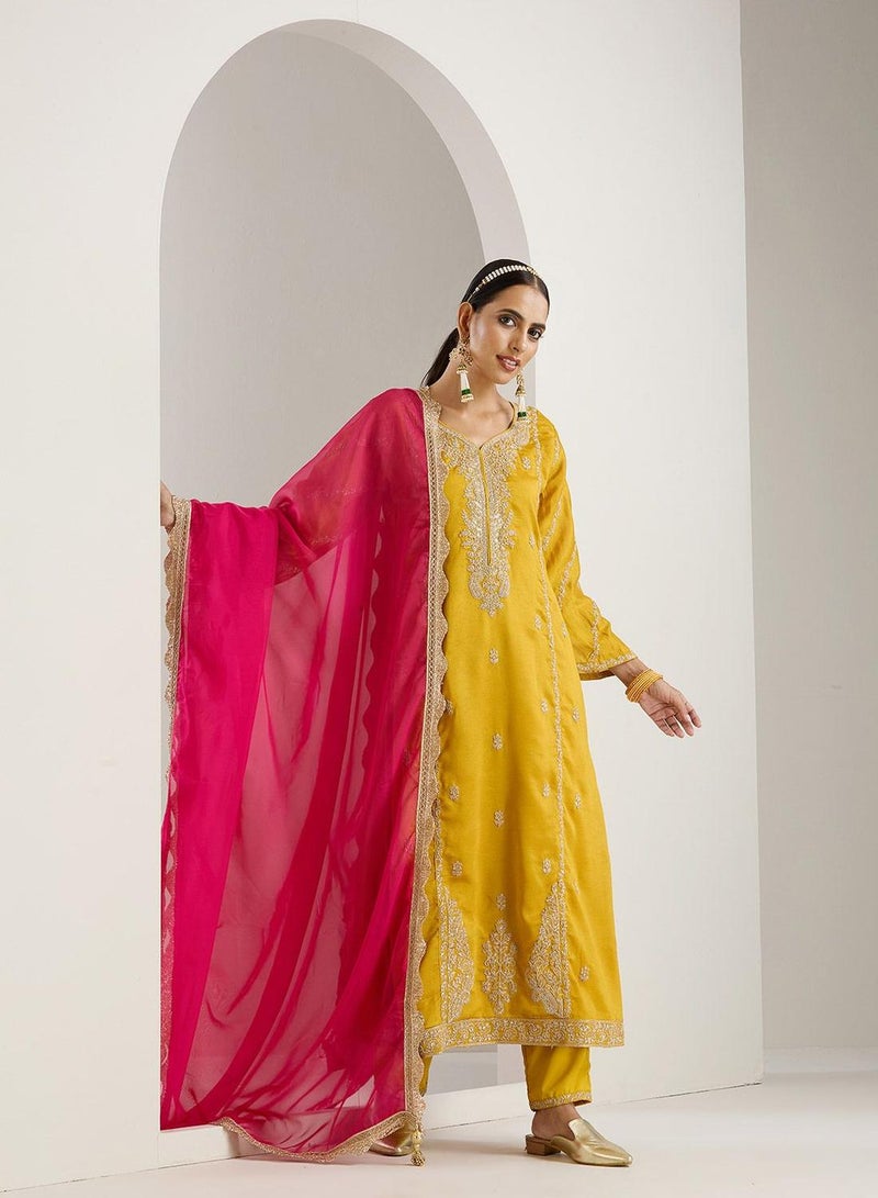ISHIN Women's Mustard Polyester Blend Printed Tunic Full Length Casual Straight Fit Kurta Set  - Image 5
