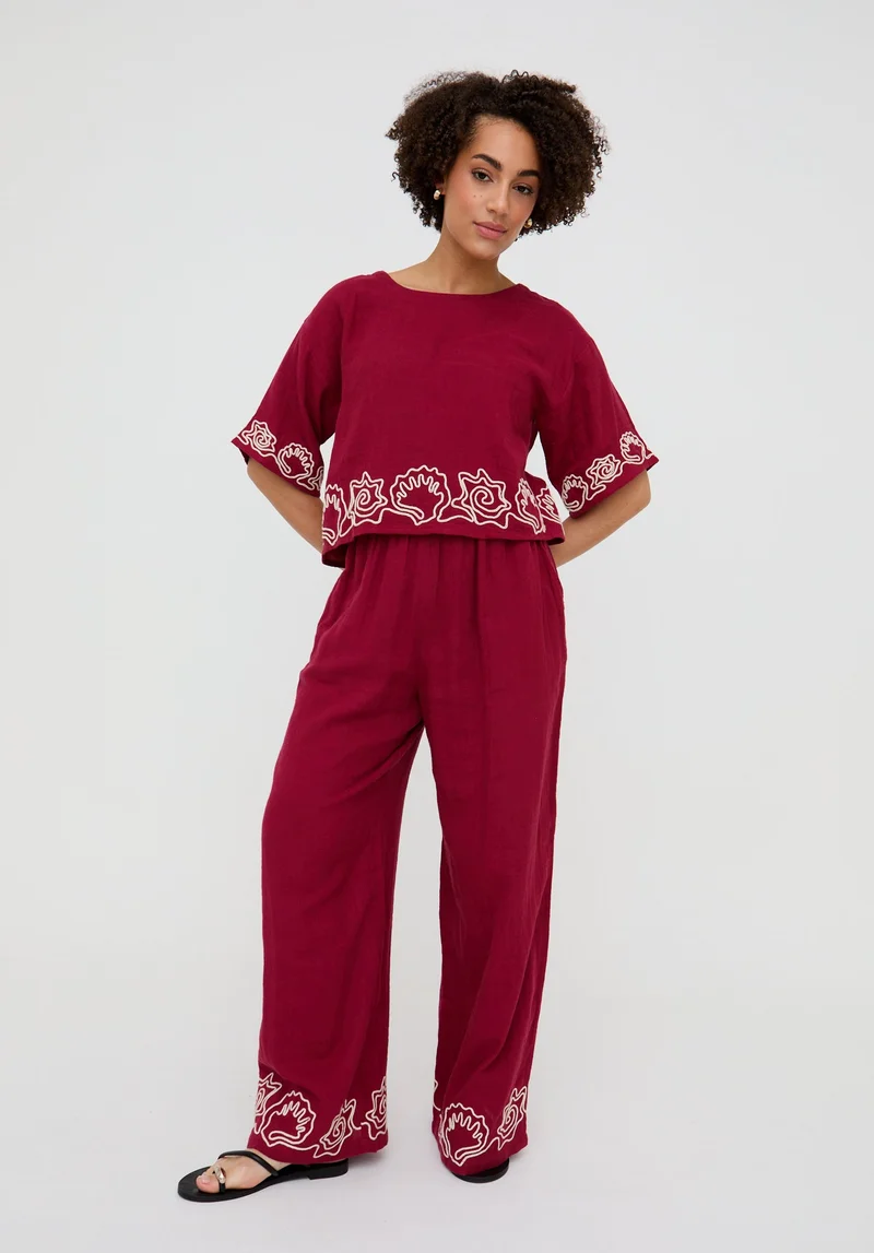 رافاي Milly Wide Leg Embroidered Trouser In Berry