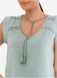 HaILYS Boho Chic Tassel Tie Sleeveless Blouse with Crochet Detail  - Image 3