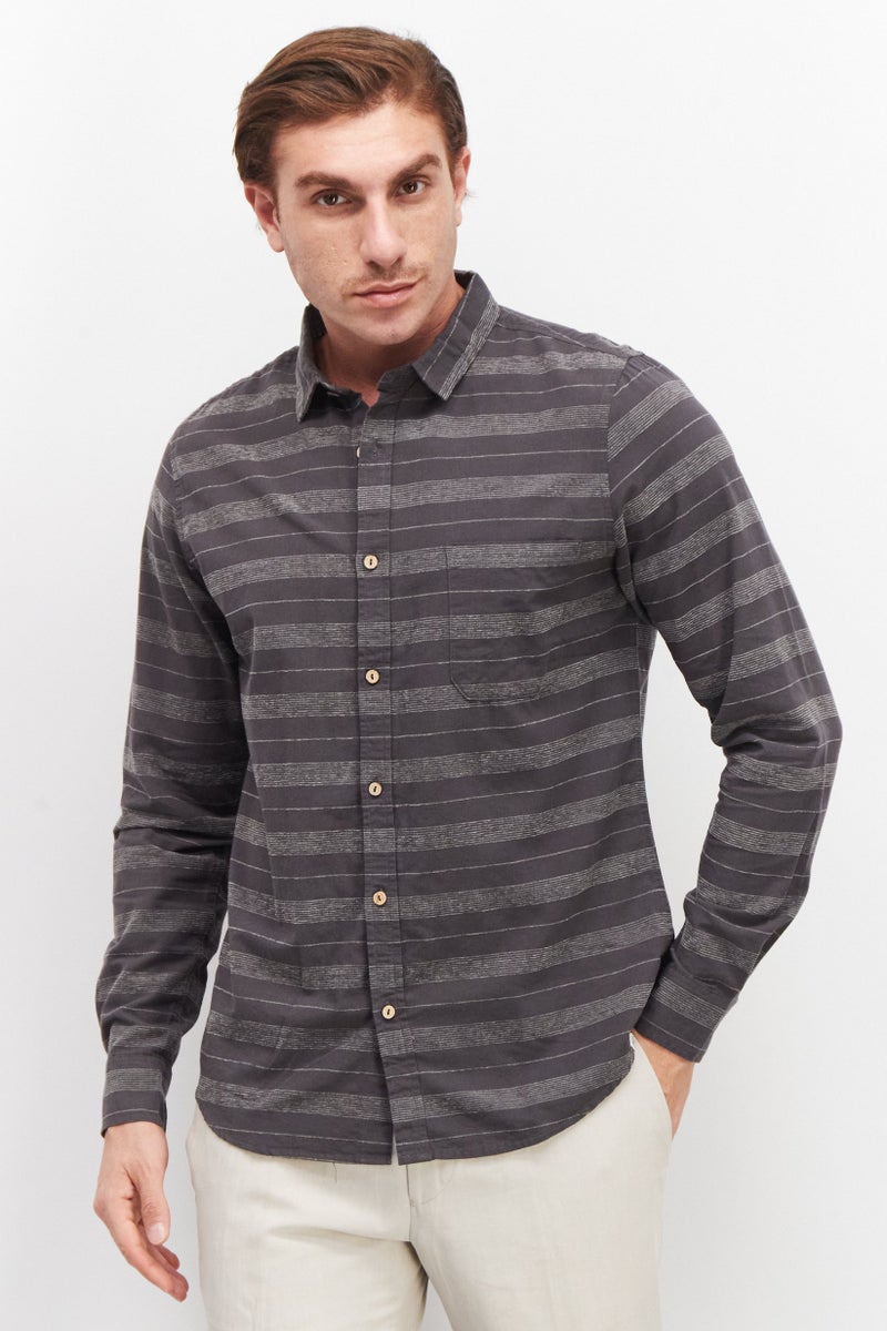 Sovereign Code قميص رجالي عادي بأكمام طويلة مخطط، رمادي/أبيض - Image 1