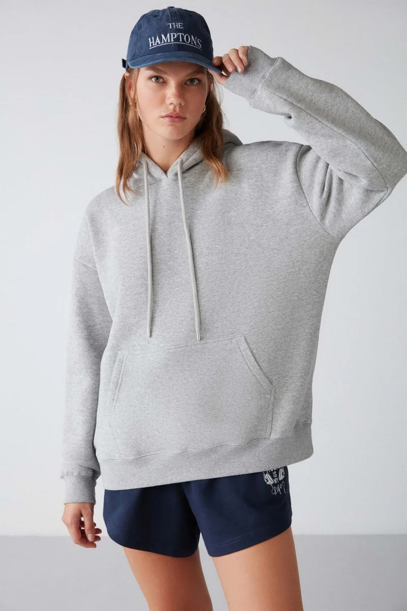 جريميلانج Adel Relaxed Fit Knitted Kangaroo Pocket Hooded Grey Sweatshirt