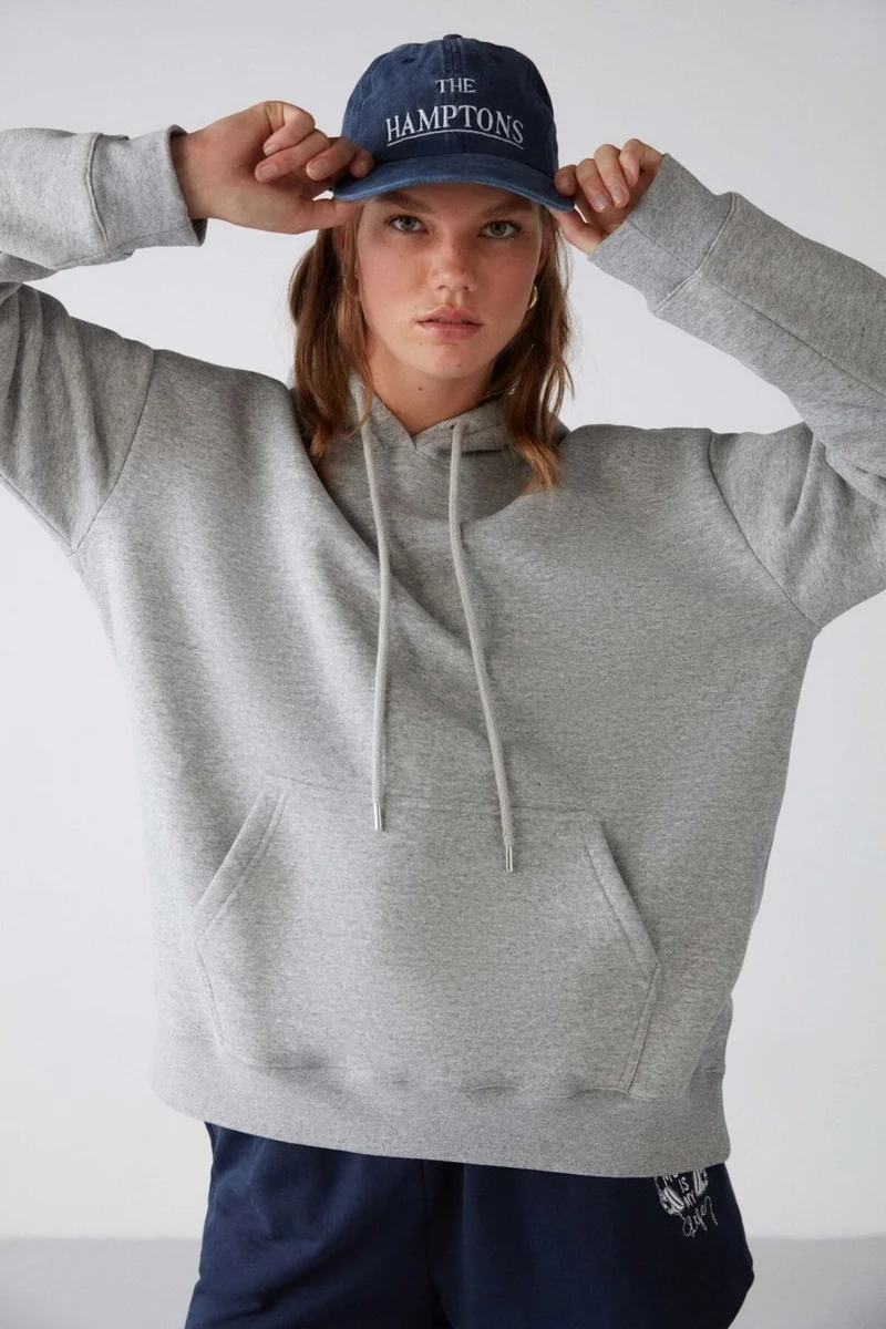 جريميلانج Adel Relaxed Fit Knitted Kangaroo Pocket Hooded Grey Sweatshirt