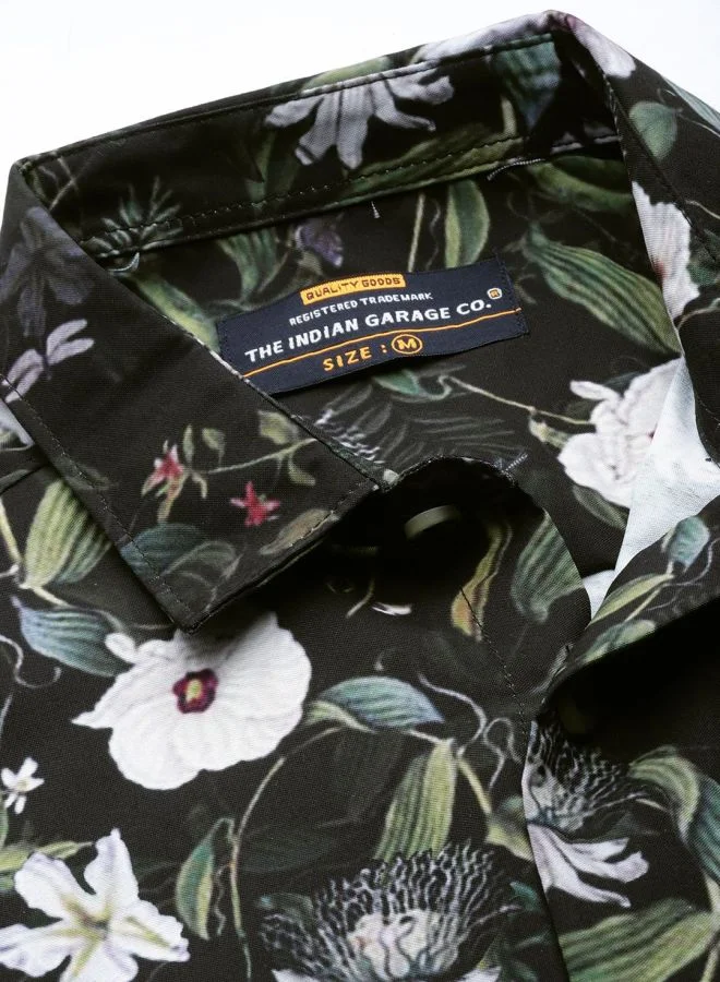 The Indian Garage Co Men Slim Fit Floral Printed Half Sleeves Spread Collar Resort Wear Shirt