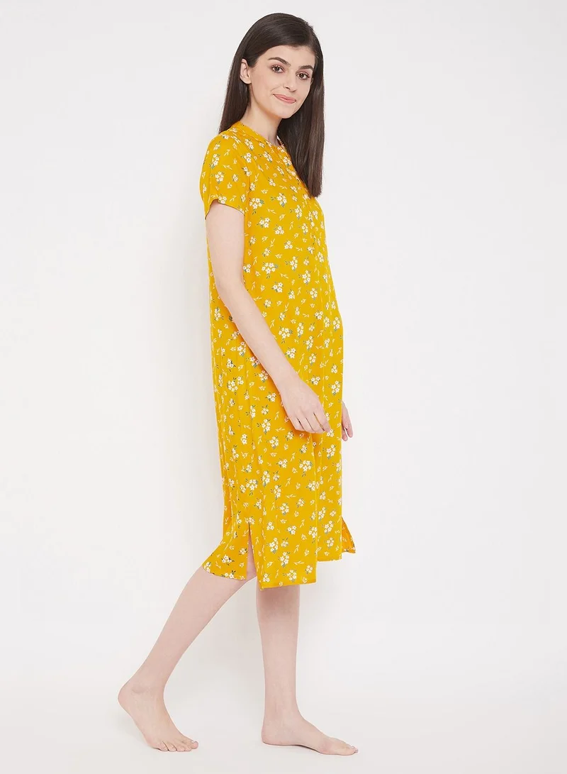 كلوفيا Clovia Pretty Florals Mid Length Nightdress With Side Slits In Yellow - Rayon