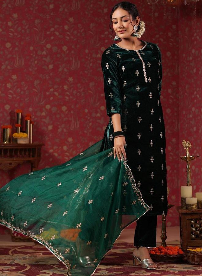 Ishin Emerald Velvet Kurta with Pants and Dupatta Set - Image 3