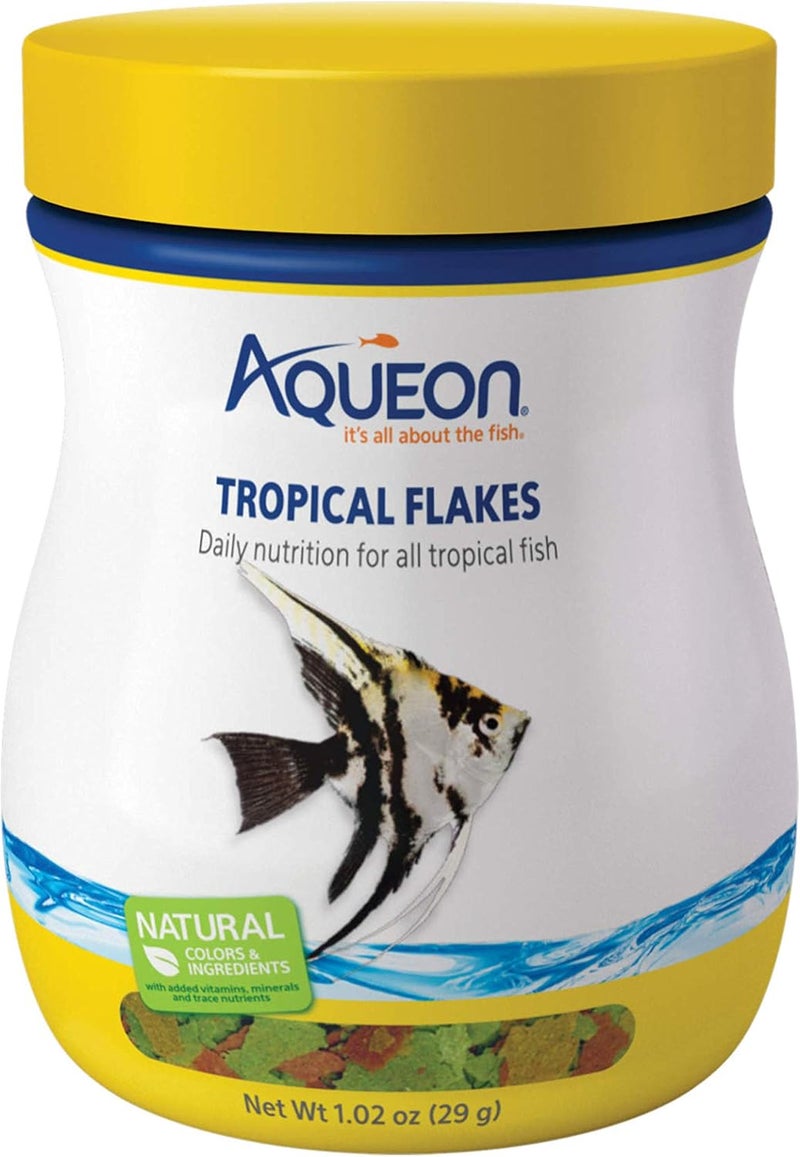 Aqueon Natural Tropical Fish Food Flakes, 1.02 oz - Image 1