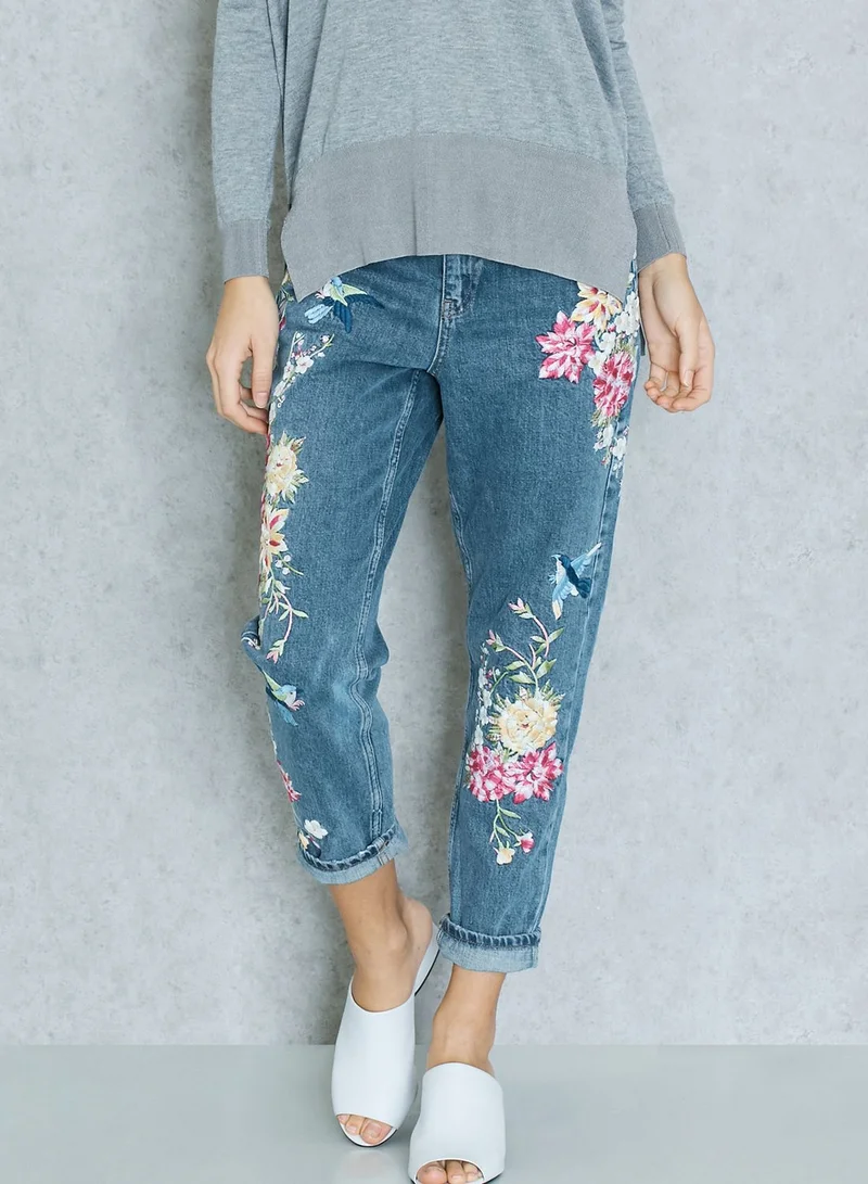 TOPSHOP Embroidered Mom Jeans