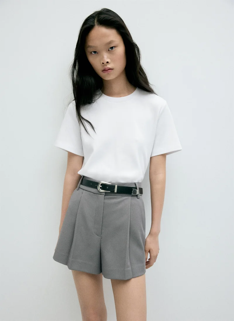 Rounded Neck Cotton T-Shirt