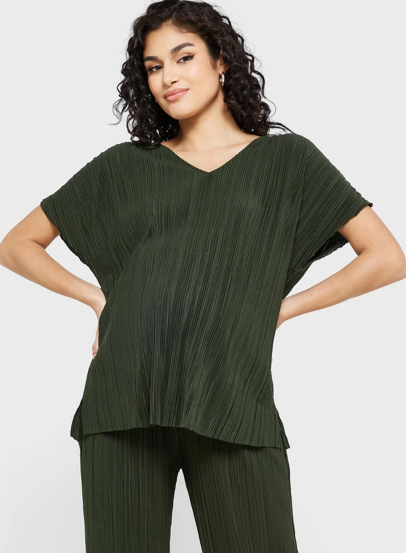 Only Maternity V-Neck Plisse Top