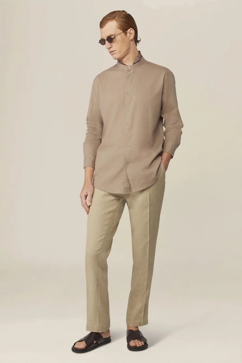 دوبل غانغر Casual men's shirt with mandarin collar and half button fastening, washed linen and cotton fabric - Beige