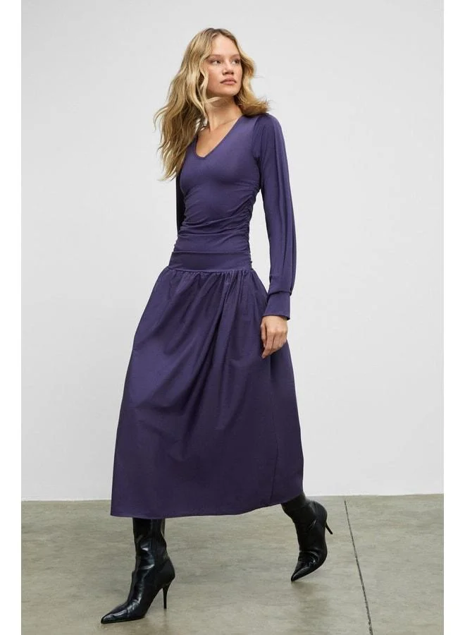 GRIMELANGE YOKEND Women's V‑Neck Dress with Ruffle Detail, Stretch‑Fabric Skirt, Poplin Purple Dress.