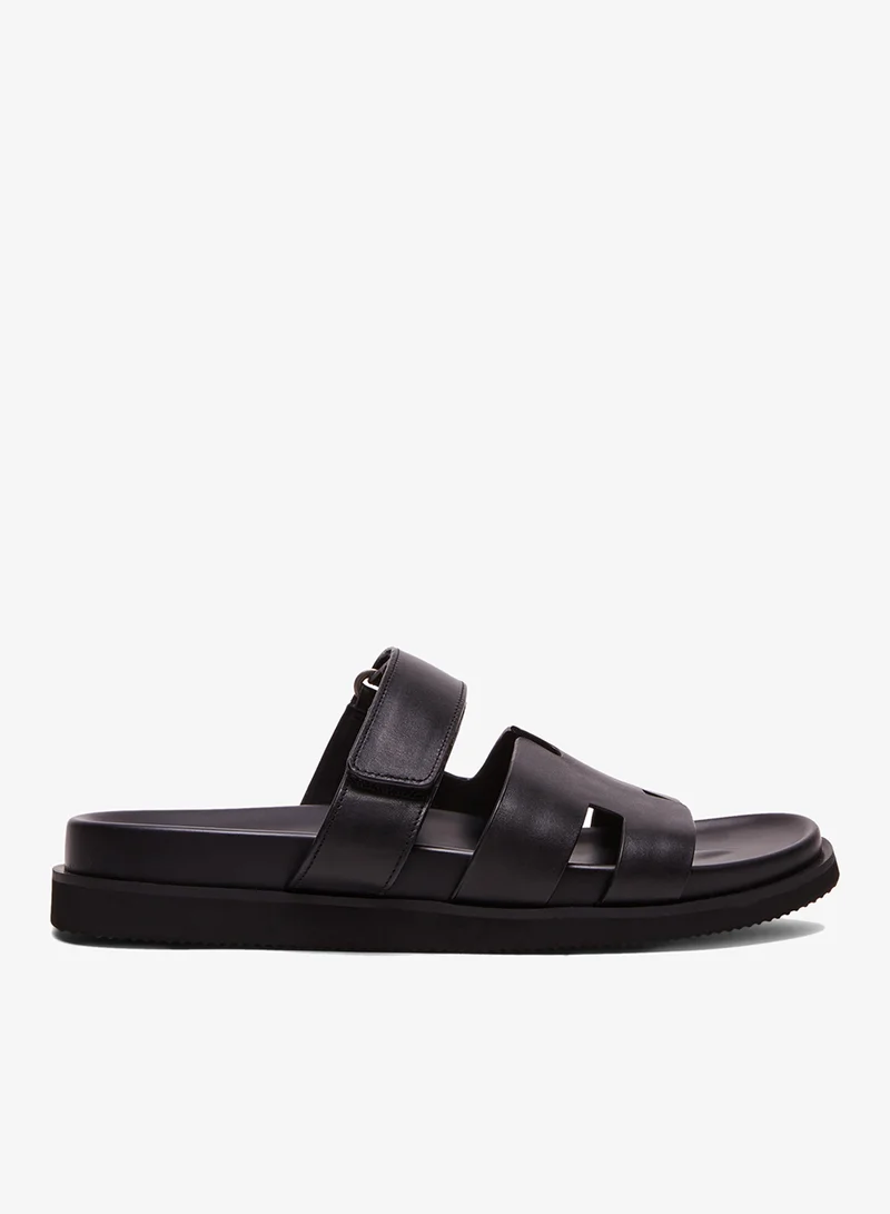 ستيف مادن صنادل مايفن كاجوال