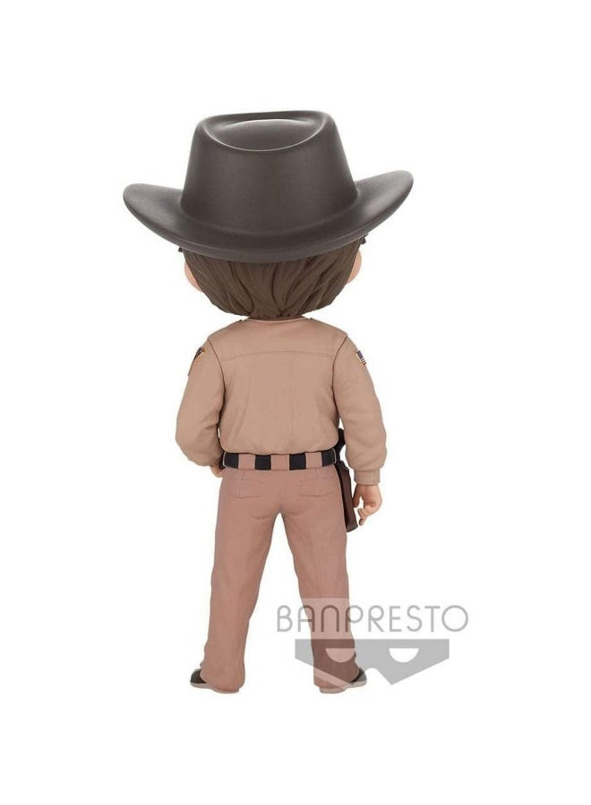 Banpresto Q Posket Stranger Things Hopper Figure (14 cm) - Image 3
