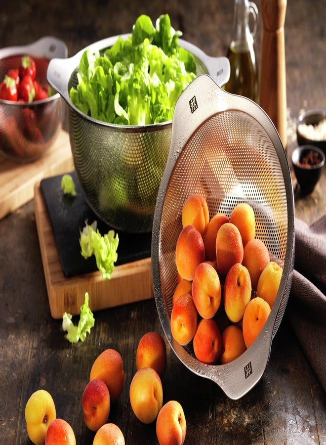 Zwilling 6.2-inch 18/10 Stainless Steel Strainer - Image 5