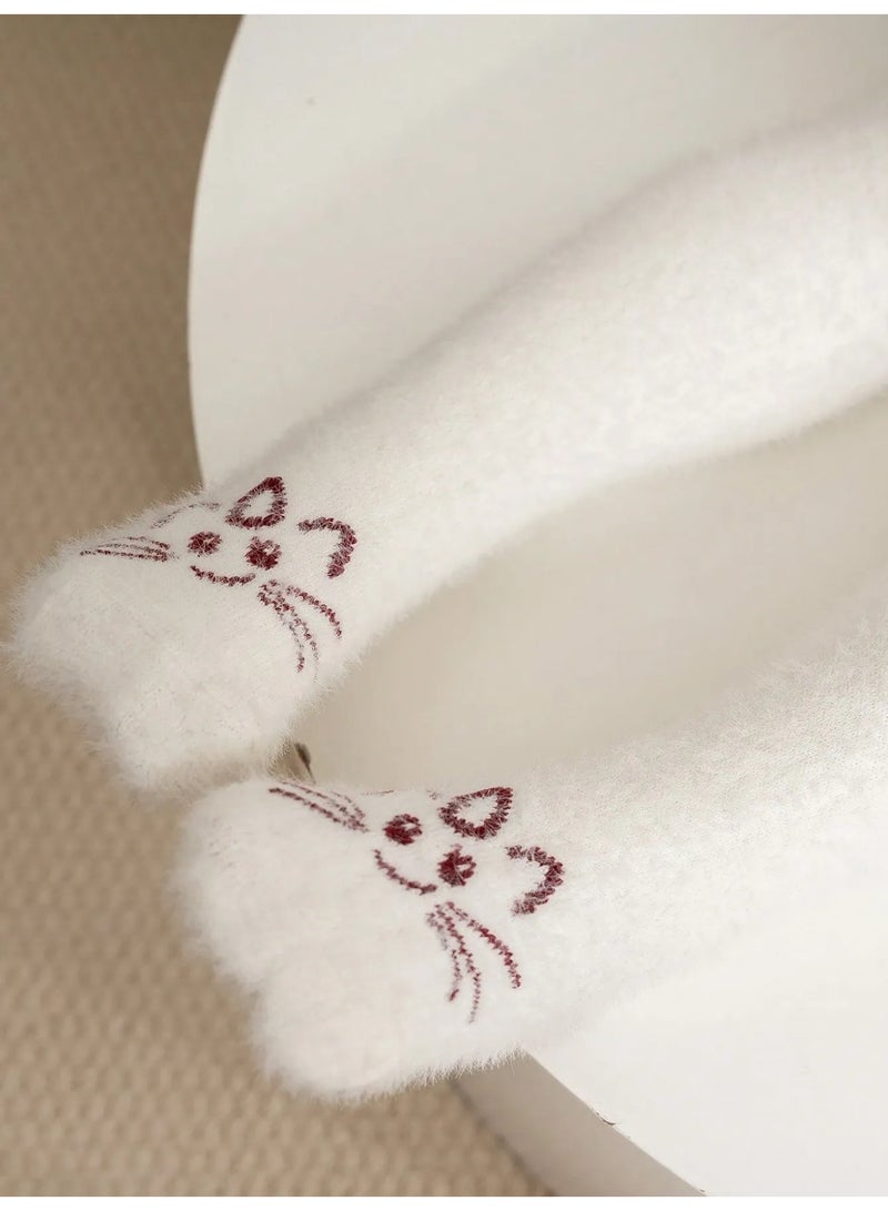 جوارب شتويه طويله للاطفال زوجين بتصميم قطه لطيفه جوارب شتويه طويله مصنوعه من الفليس توفر دفئاً ممتازاً لطفلك خلال الأيام الباردة تناسب من عمر 2-4 سنوات - Image 4