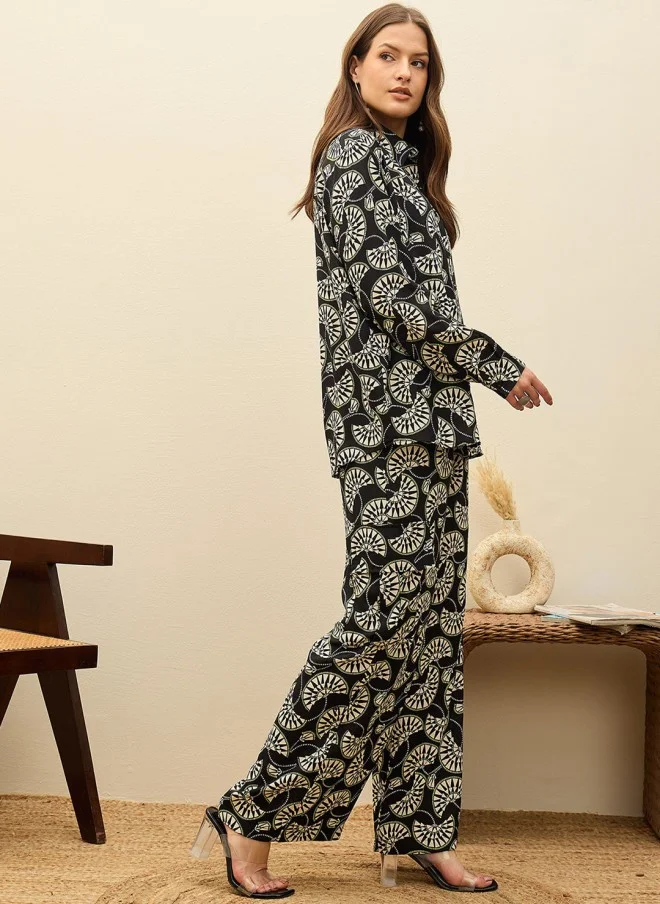 ساسافراس Printed Oversize Shirt And Trousers Co-Ords For Women