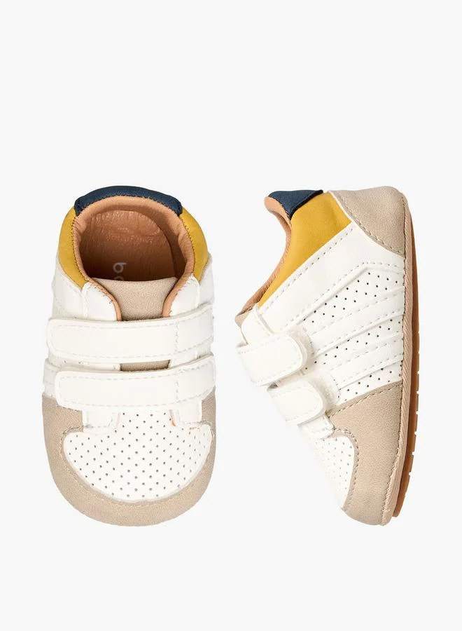 بيرفيت أحذية بوت بكبش وحلقة وإغلاق، تفاصيل لوحة