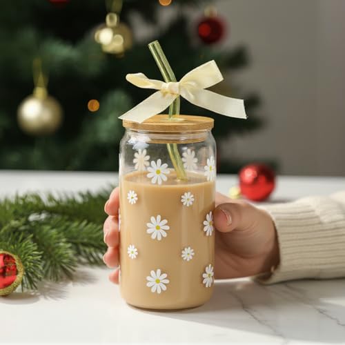 KMCCUMBER Cute Glass Cups with Lids and Straws, Teen Girl Birthday Gifts Daisy Iced Coffee Cup, Beige Aesthetic Mug Tumbler for Birthday Mothers Day Christmas Valentines Coffee Lover 16oz - Image 3
