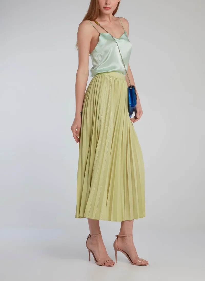 أنوكي بلوزة كامي حرير مرصعة بالكريستال بلون النعناع