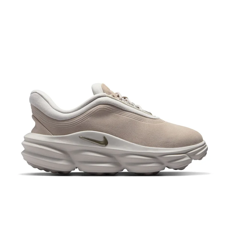 Nike 24.7