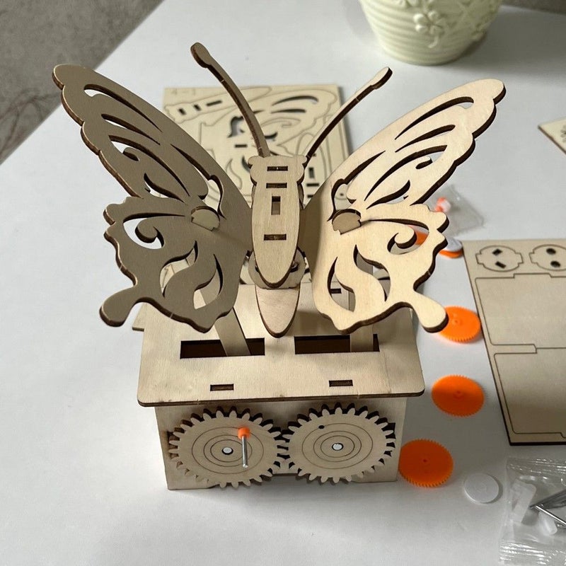 Bionic Butterfly Building Kit STEM Toy 3D Wooden Puzzle Science Craft Gift For Kids - Image 1