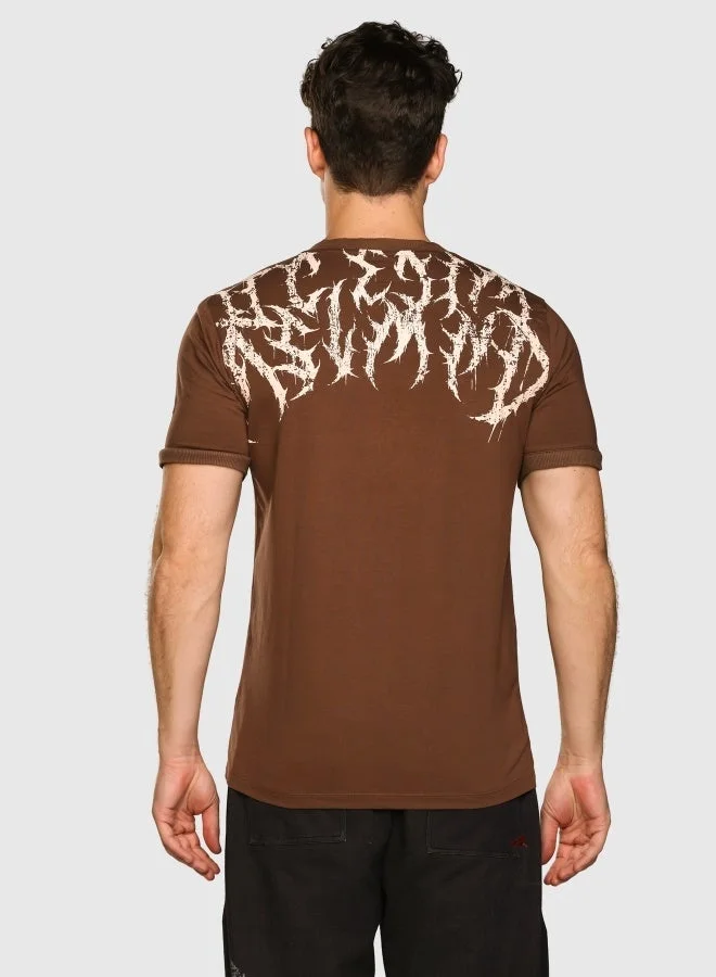 Musclemind Men's Printed V-Neck Regular Fit T-Shirt with Super Soft, Mesh Panels,Long-Lasting Colour, Wrinkle Resistant Stretchable Fabric, for All Day Comfort