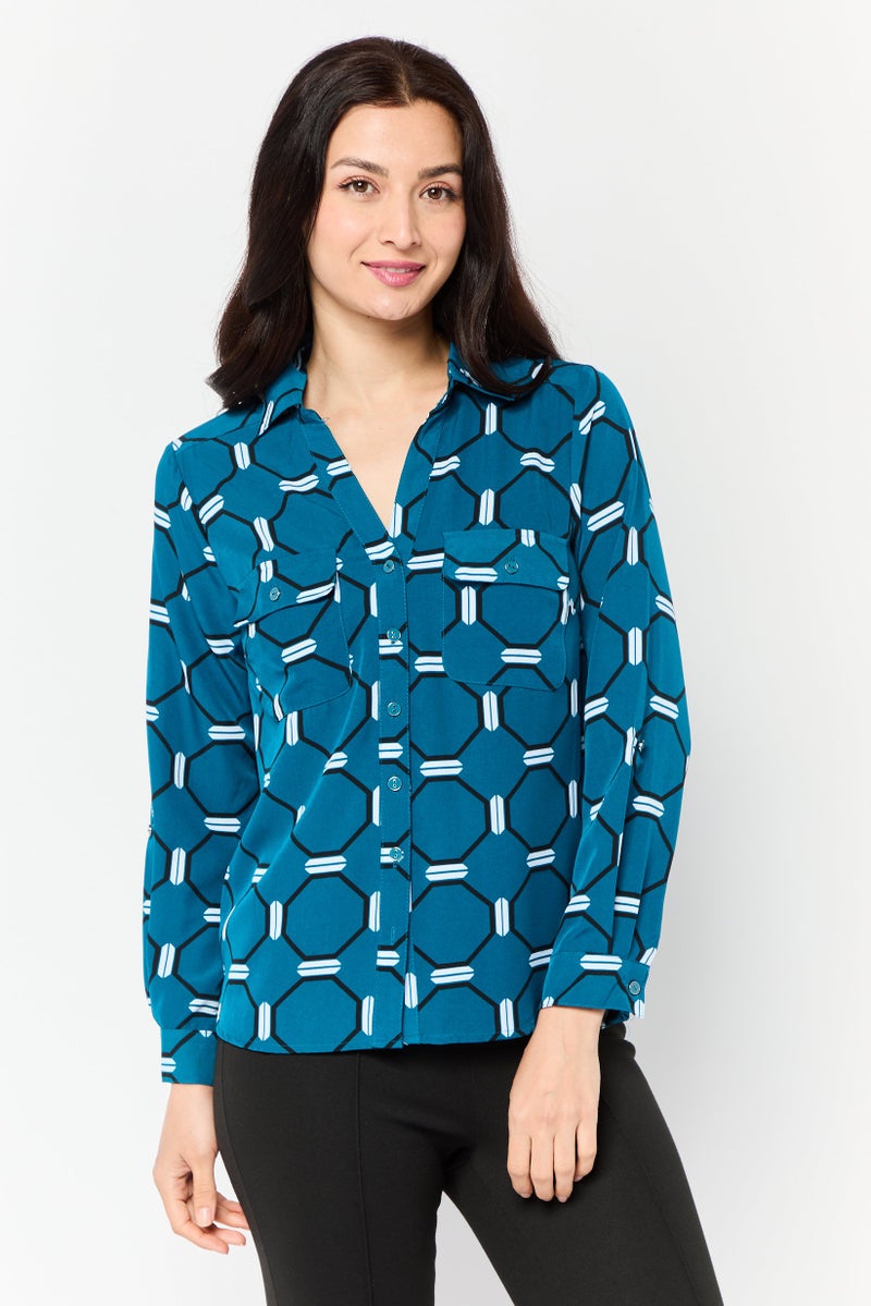 ADRIENNE VITTADINI بلوزة نسائية بياقة دائرية بطبعة شاملة، متعددة الألوان - Image 1