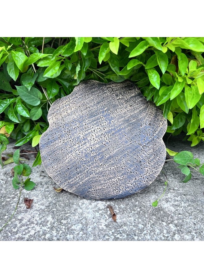 Generic Garden Stepping Stone, Paw of Dog Cat Pet Memorial Stones, Loss of Pet Gift - 7.5" L x 7.5" W x 0.6" D  - Image 2