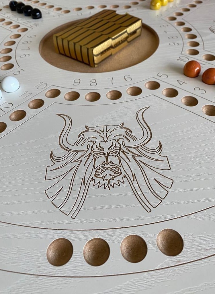 جاكارو جوكر جاكارoo جوكر جاكارoo لـ 4 لاعبين مع بطاقات لعب بلاستيكية ذهبية وكرات - Image 2