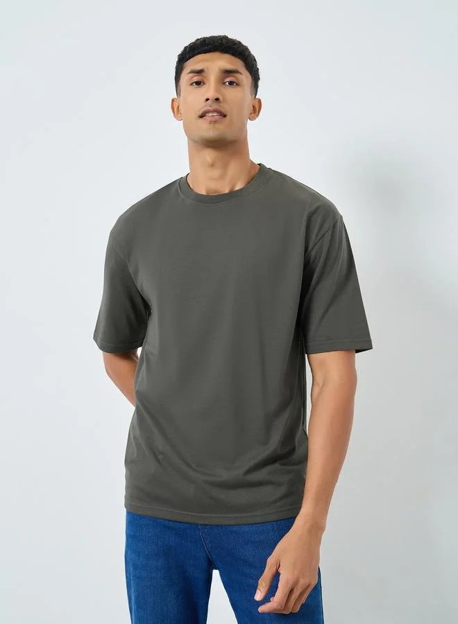 ستايلي تيشيرت جيرسي واسع بطبعة جرافيك