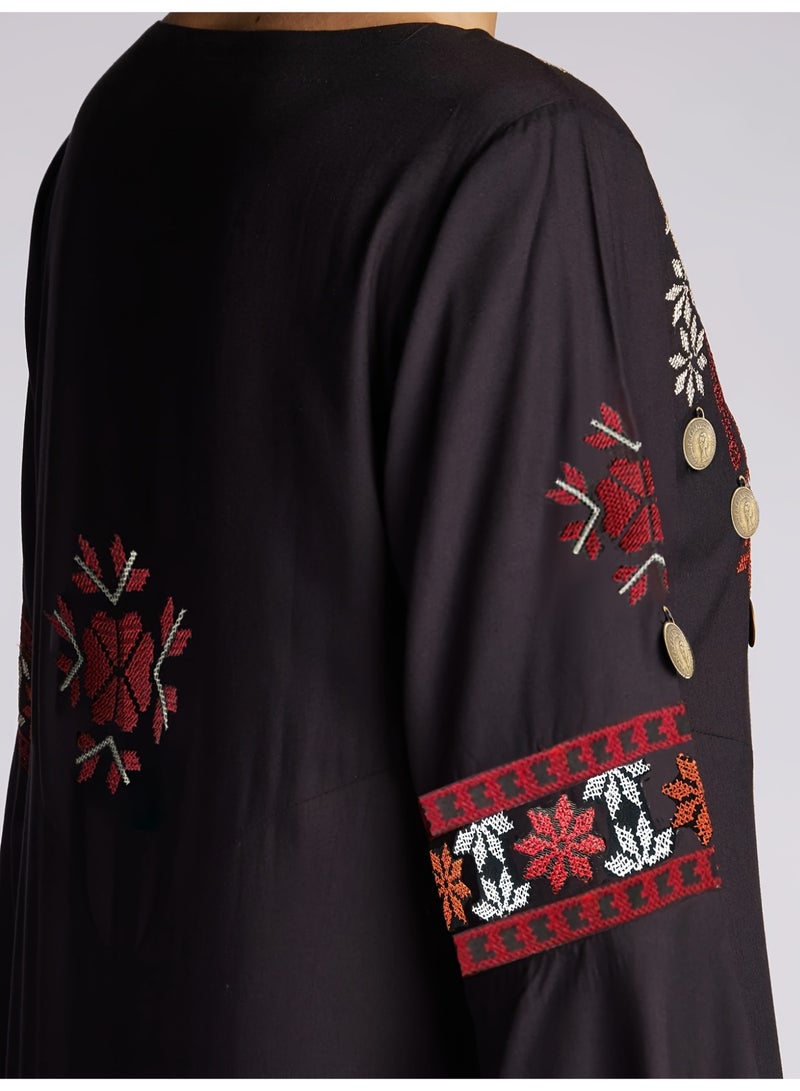 Women's Long Black Abaya with Embroidered Arabic Motifs - Image 2