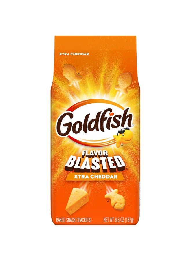 Goldfish Flavor Blasted Xtra Cheddar Cheese Crackers, Baked Snack Crackers, 6.6 oz Bag (Pack of 6) - Image 1