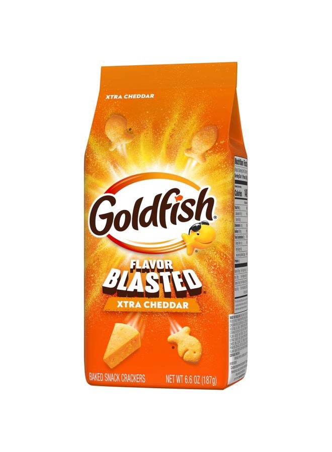 Goldfish Flavor Blasted Xtra Cheddar Cheese Crackers, Baked Snack Crackers, 6.6 oz Bag (Pack of 6) - Image 5
