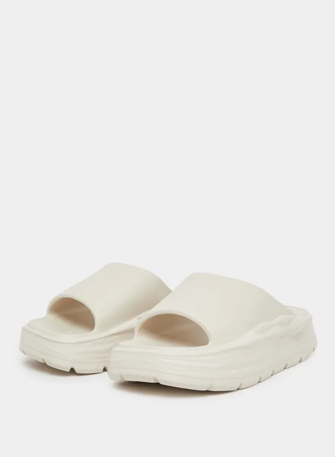ستايلي Styli Women Beige Basic Flatform Slides