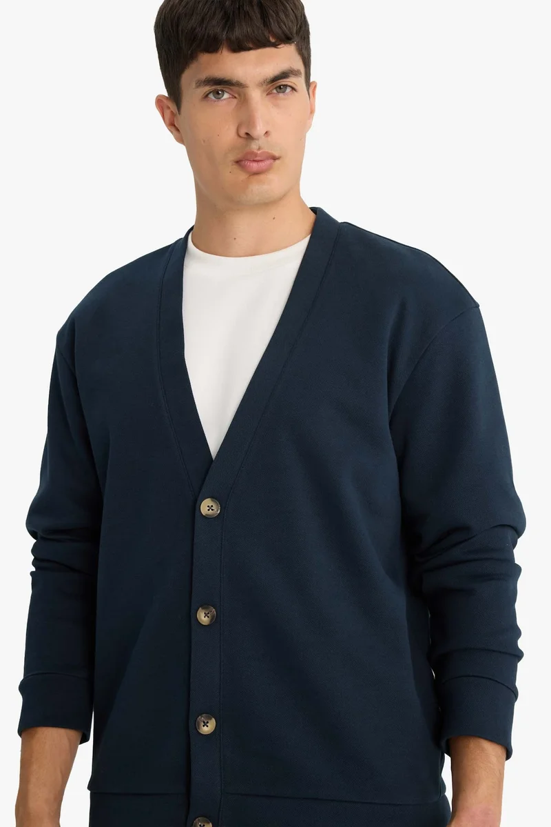 Regular Fit V-Neck Buttoned Pique Cardigan