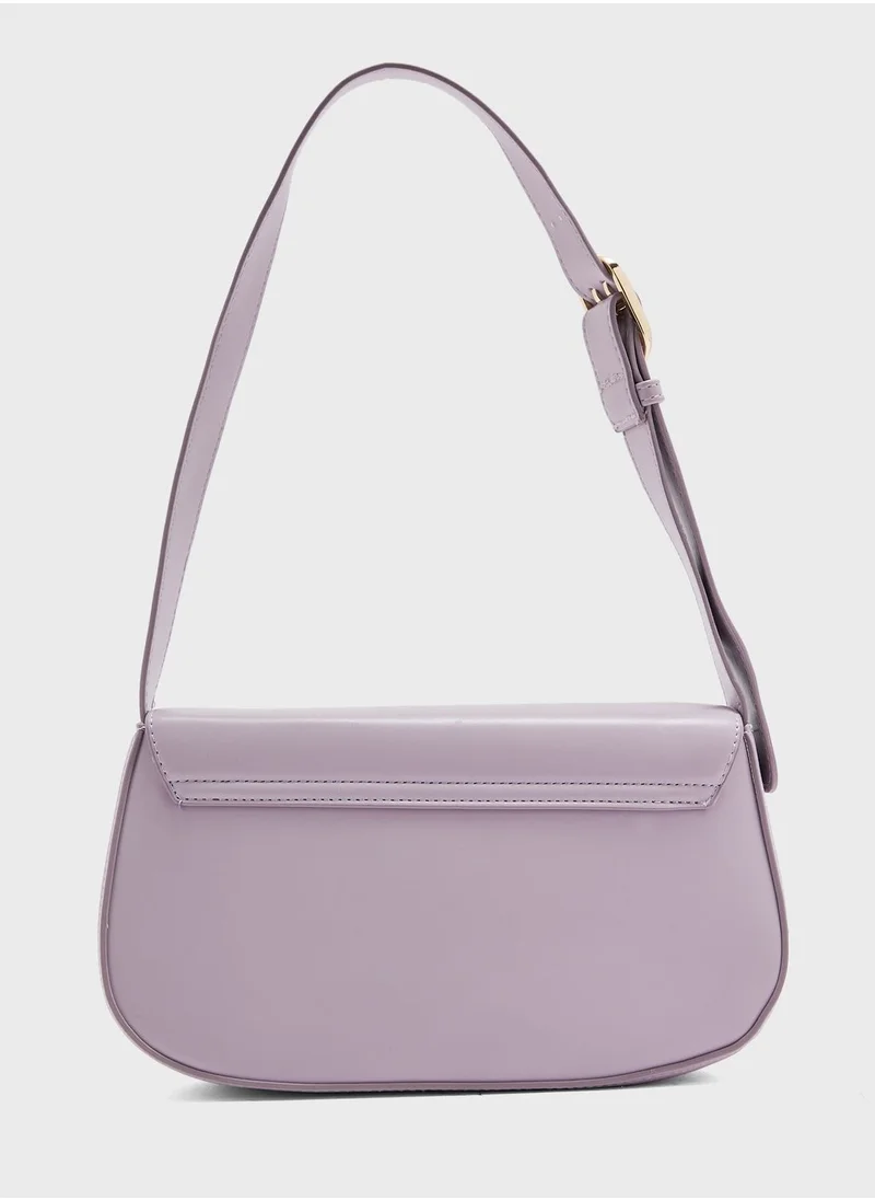 ايلا Shoulder Bag With Buckle Detail