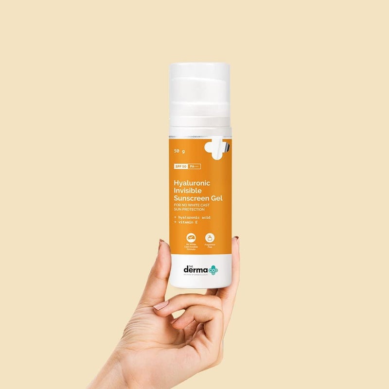 THE derma Co DERMA CO 1% HYALURONIC SUNSCREEN GEL SPF50 INVISIBLE 50G - Image 2