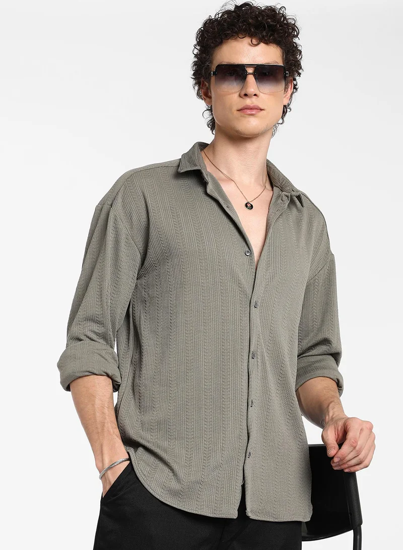 كامبوس سوترا Men's Ash Grey Stripe-Textured Shirt For Casual Wear | Spread Collar | Long Sleeve | Button Closure | Shirt Crafted With Comfort Fit For Everyday Wear