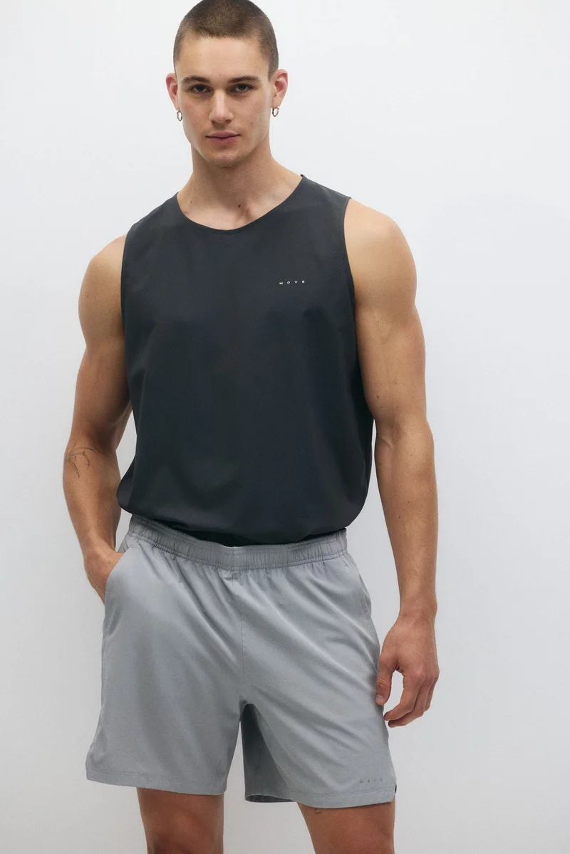 Sports shorts with DryMove™