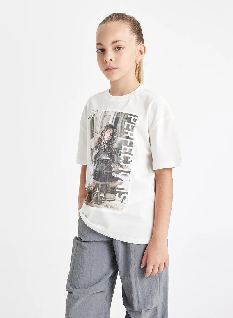DeFacto  Harry Potter Oversized Fit Crew Neck Short Sleeve T-Shirt for Women | Best Price UAE