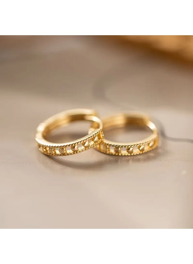 aeen 18K Gold Plated Vintage Heart-Pattern Hoop Earrings for Women – Elegant Golden-Tone Huggies, Perfect for Daily Wear & Parties - Image 2