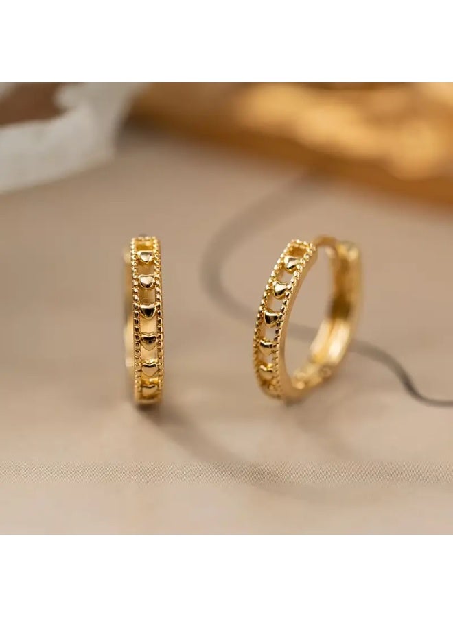 aeen 18K Gold Plated Vintage Heart-Pattern Hoop Earrings for Women – Elegant Golden-Tone Huggies, Perfect for Daily Wear & Parties - Image 1