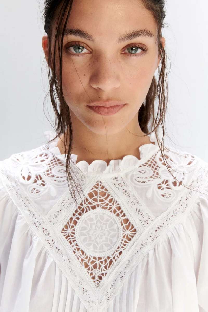 H&M Embroidered cotton blouse