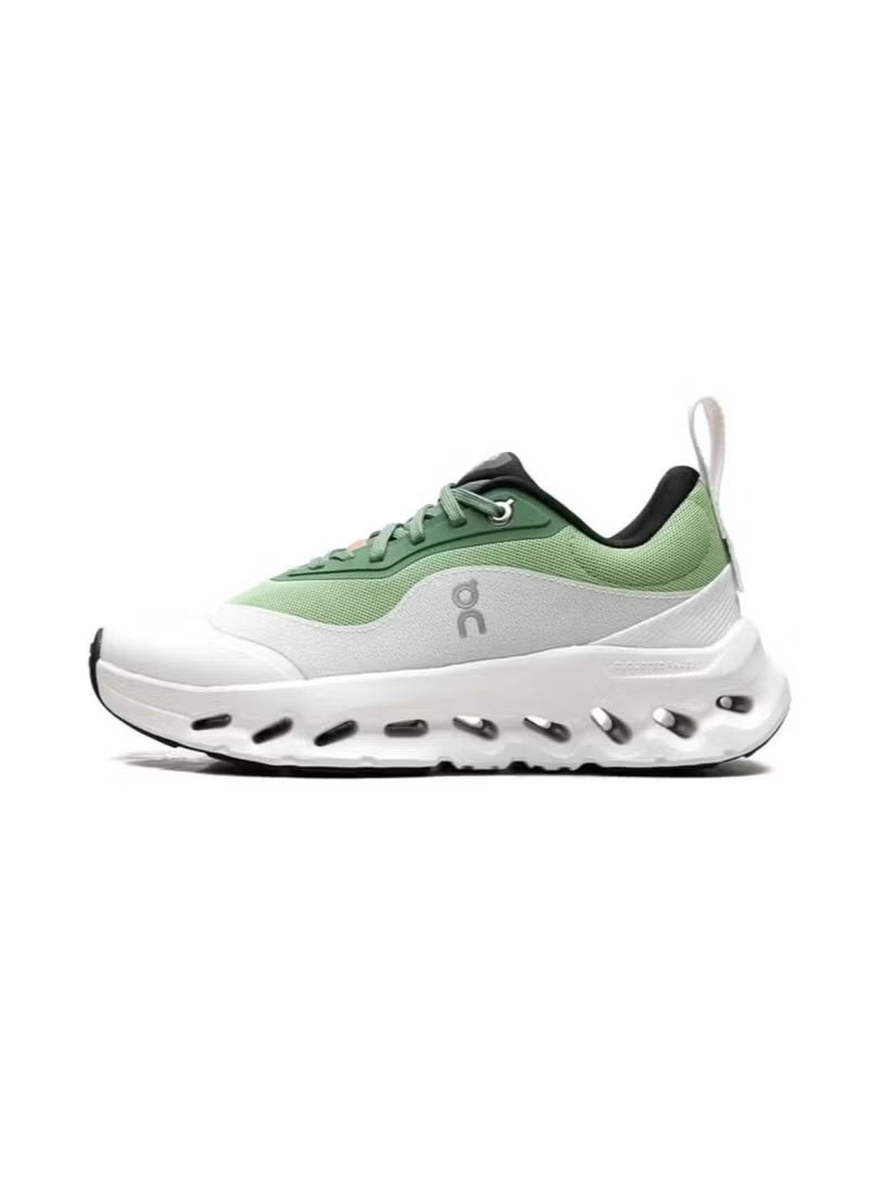 أون حذاء On x LOEWE Cyclon الرياضي (رجالي) للأداء العالي - أخضر/أبيض - Image 4
