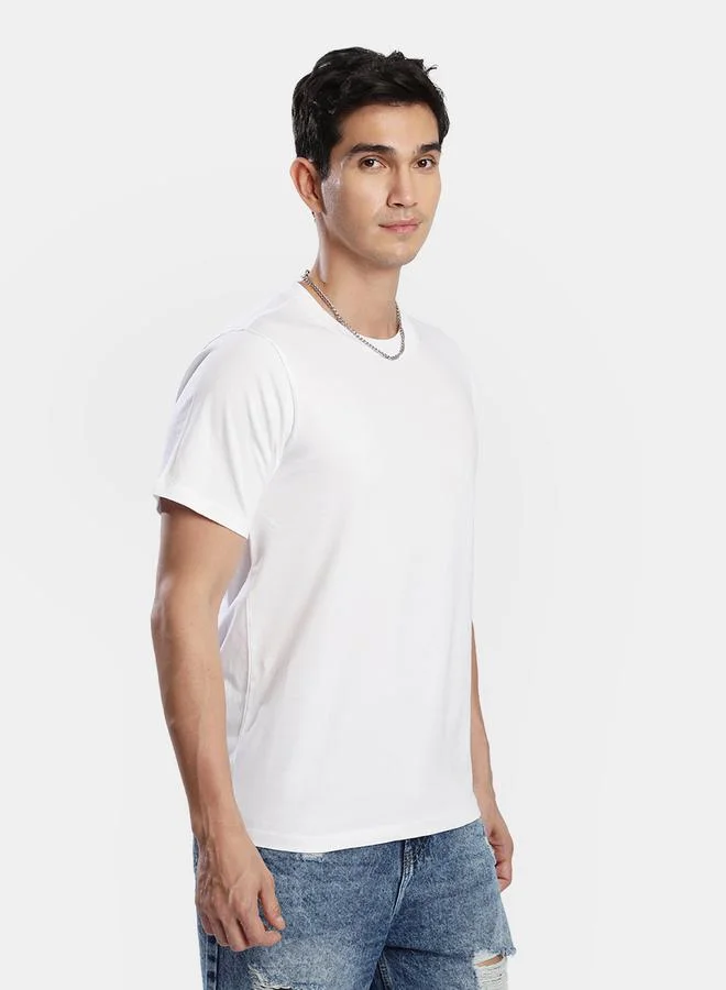 Styli Men White Solid T-Shirt By Bene Kleed